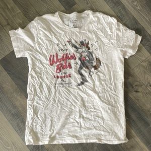 Lucky brand Wolfie’s Bar T-shirt
